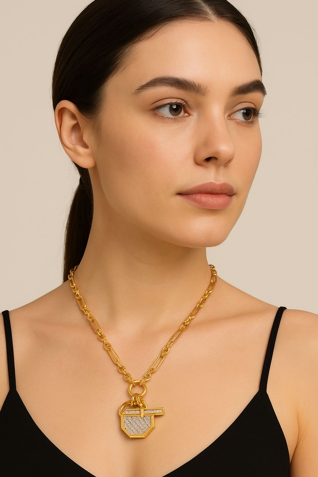 La DiaMantés | Luxe Geometry Diamond Pendant